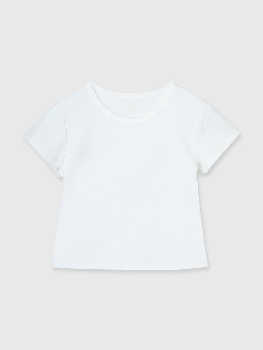COLOR:WHITE