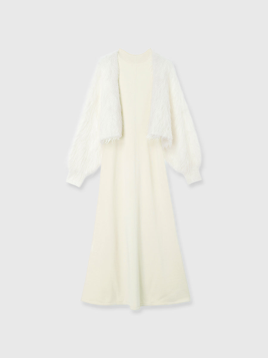 COLOR:IVORY
