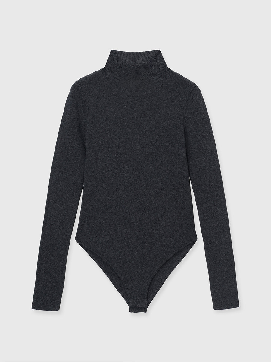 バックオープンニットボディスーツ
