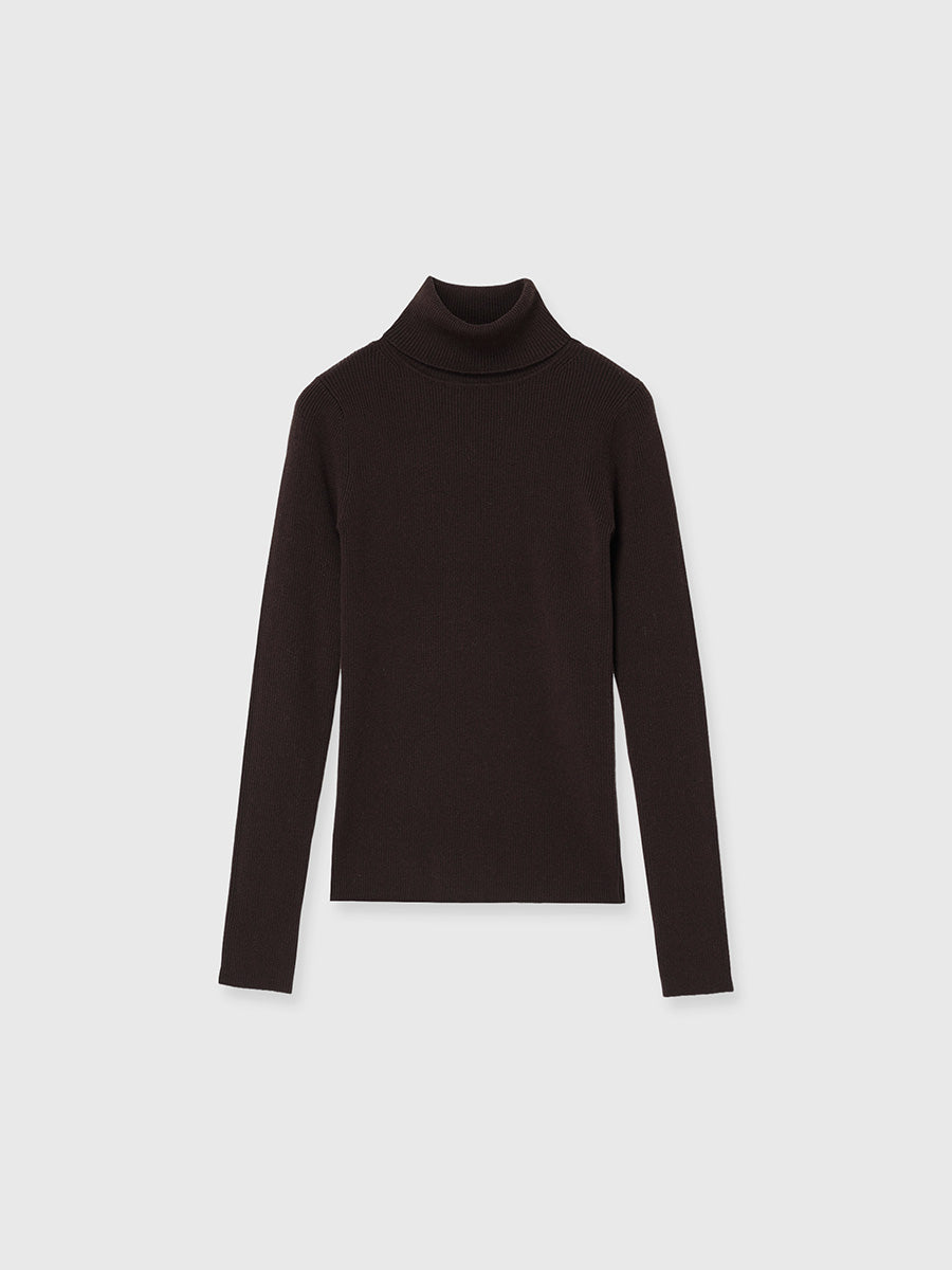 COLOR:BROWN