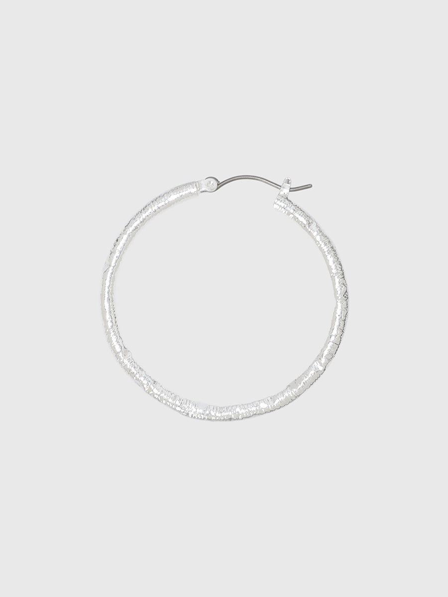 テクスチャーフープピアス