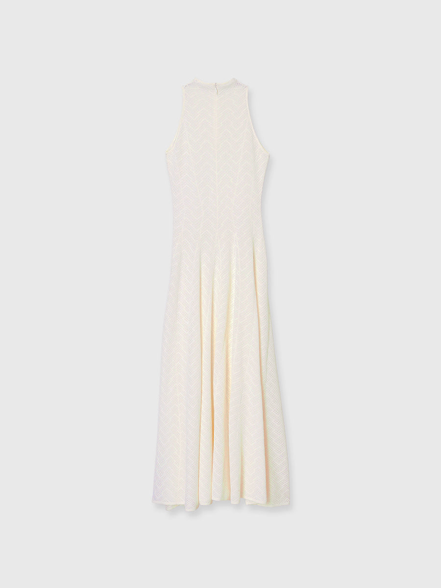 COLOR:WHITE