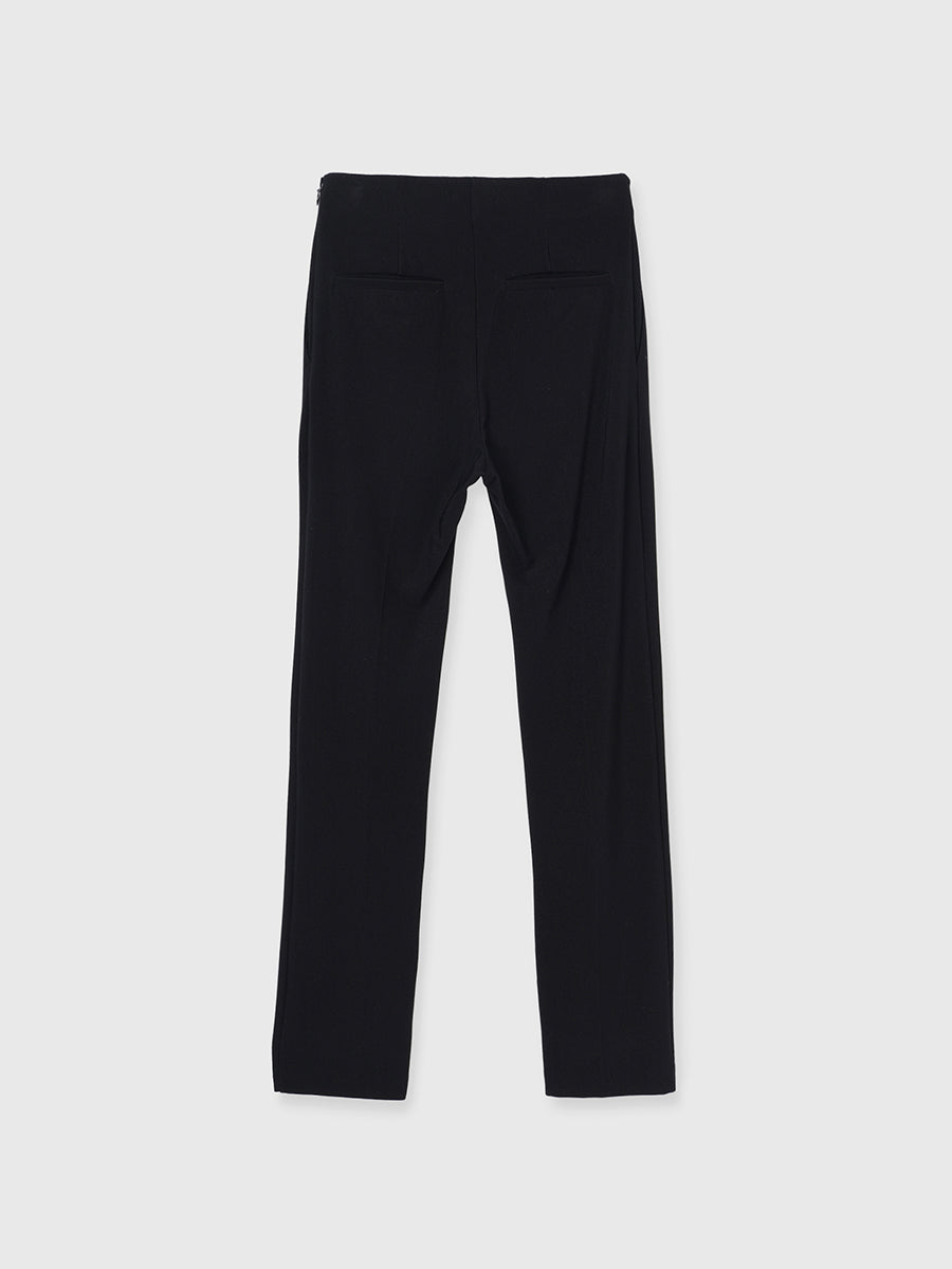 スリムフィットストレッチパンツ