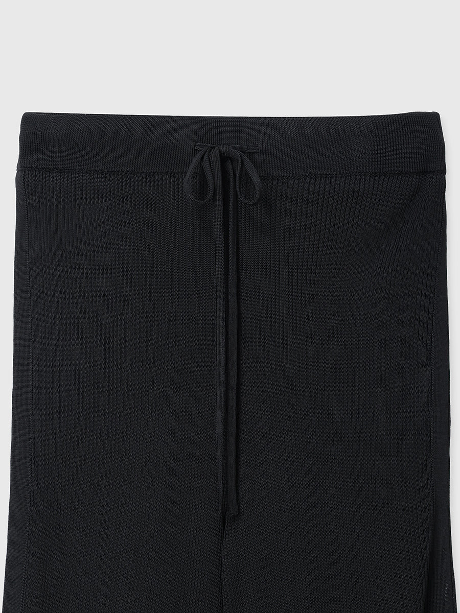 リュクスビスコースニットパンツ