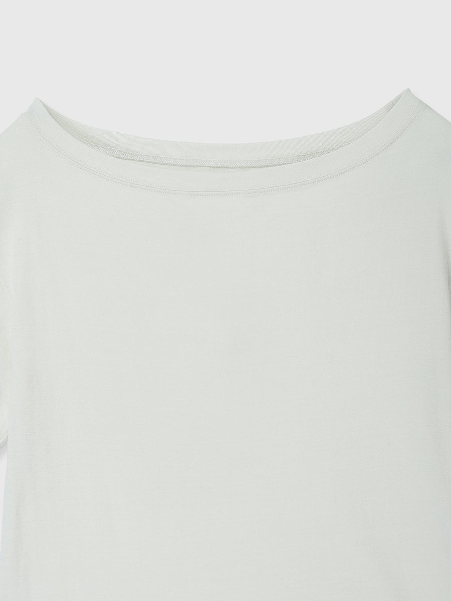 オフショルダーTシャツ