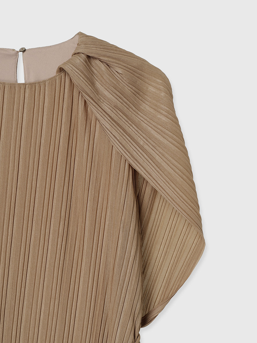 ランダムプリーツケープワンピース