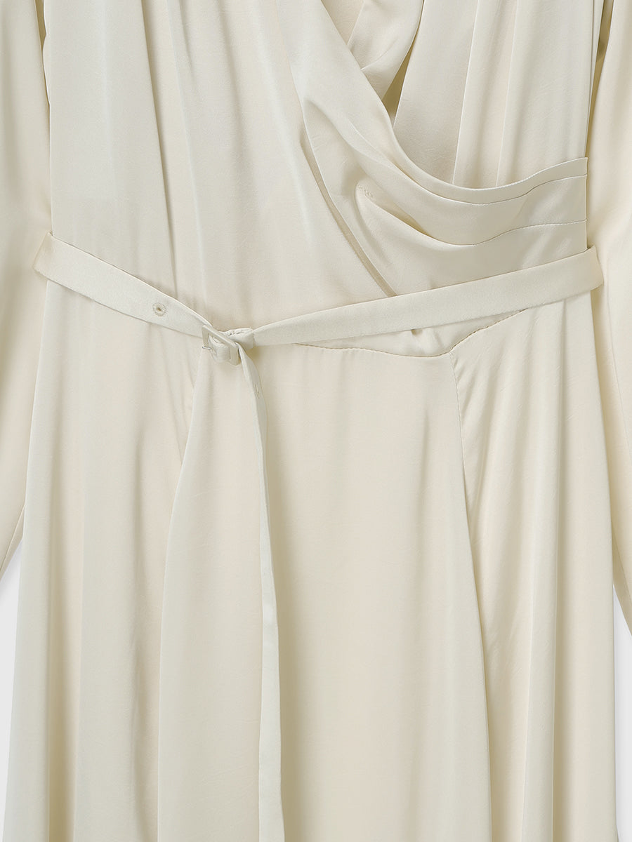 サテンオープンカラーフレアワンピース