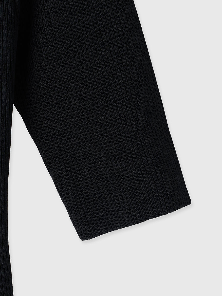 バックオープンカップインドッキングニットワンピース