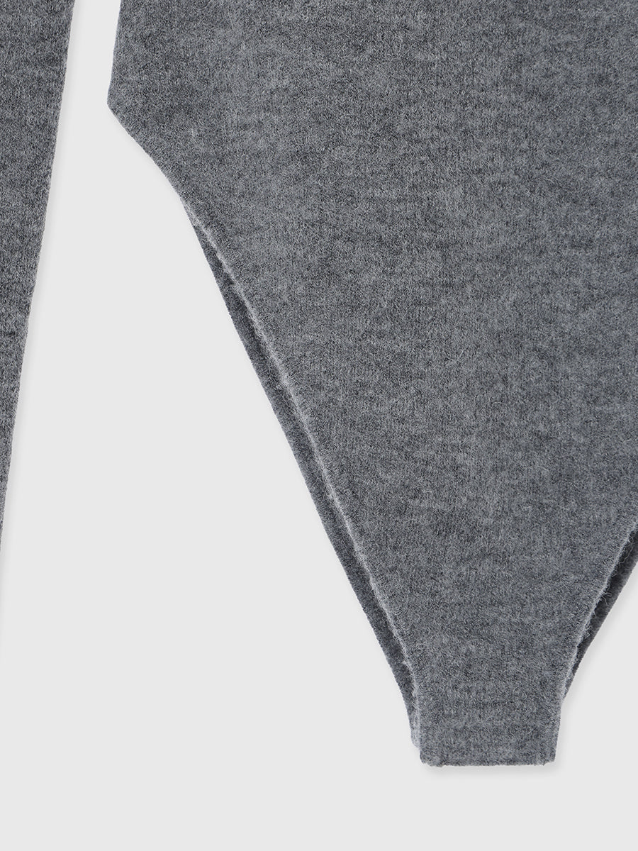 ニットボディスーツ