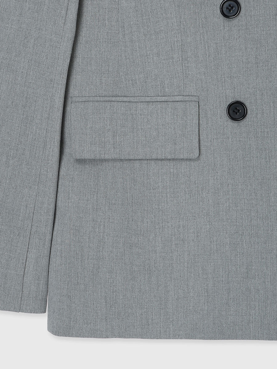 ピークドラペルダブルジャケット