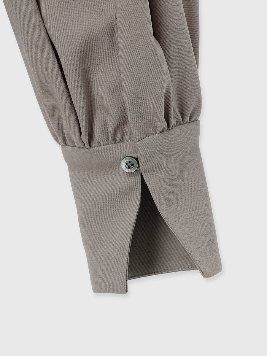 ノーカラーナローワンピース