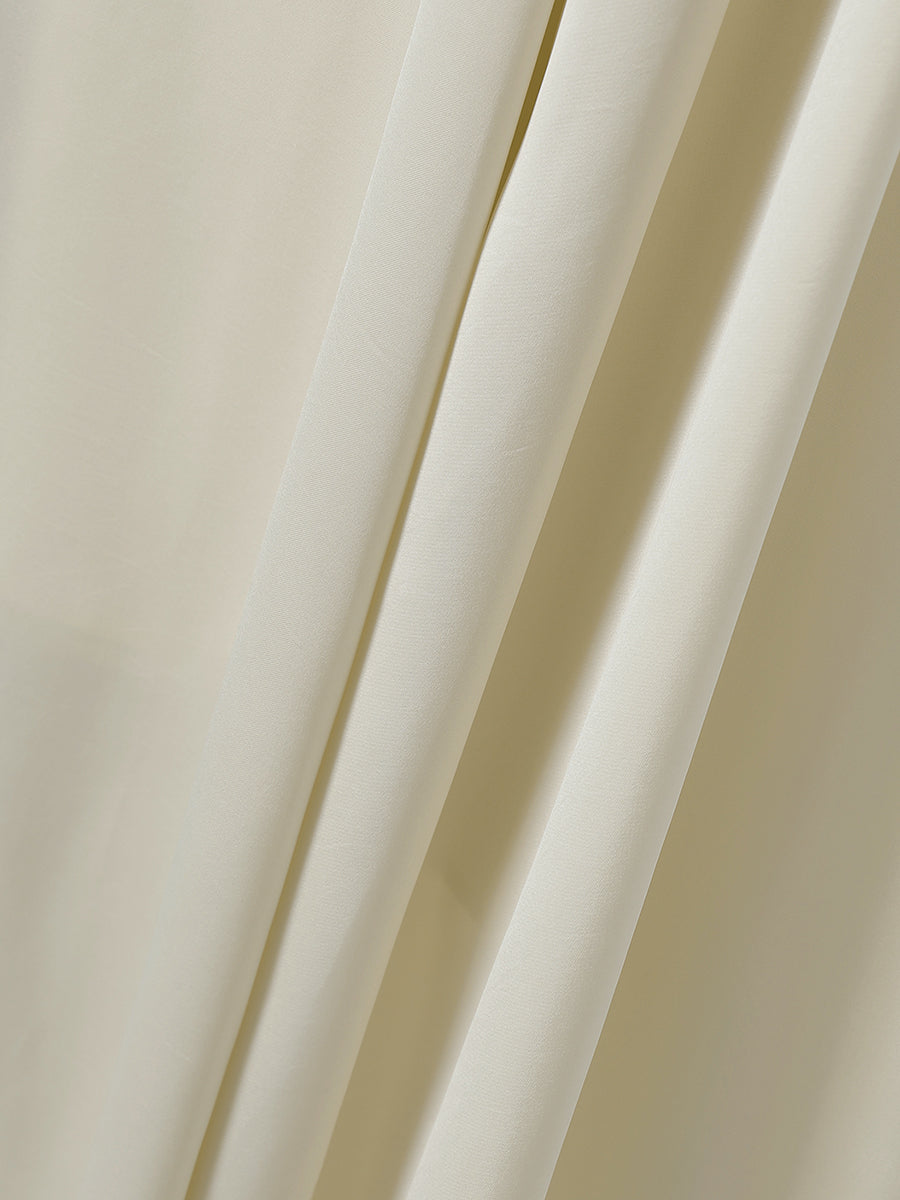 새틴 오픈 칼라 플레어 원피스