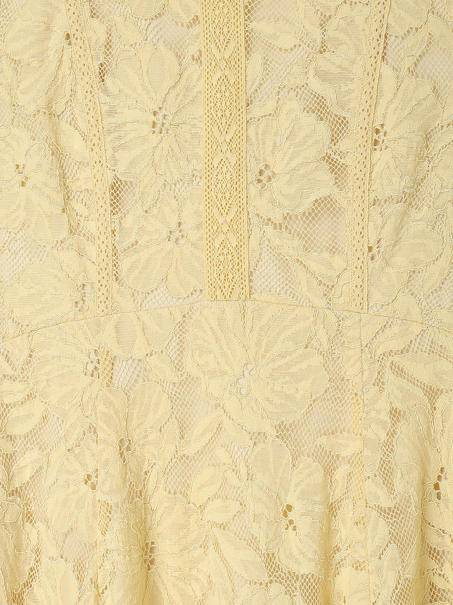 オーナメントレースワンピース