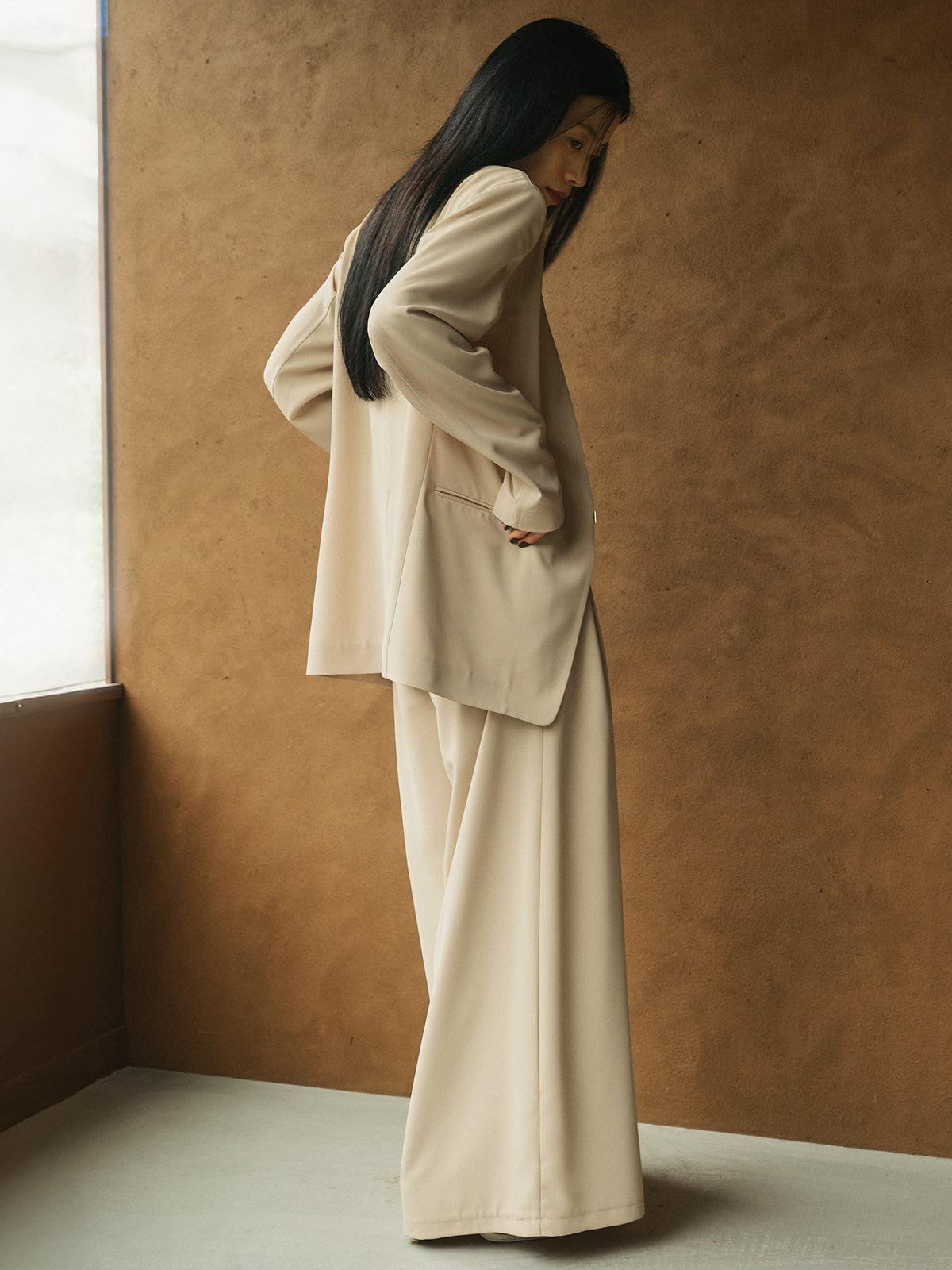 ライトダブルサテンハイウエストパンツ