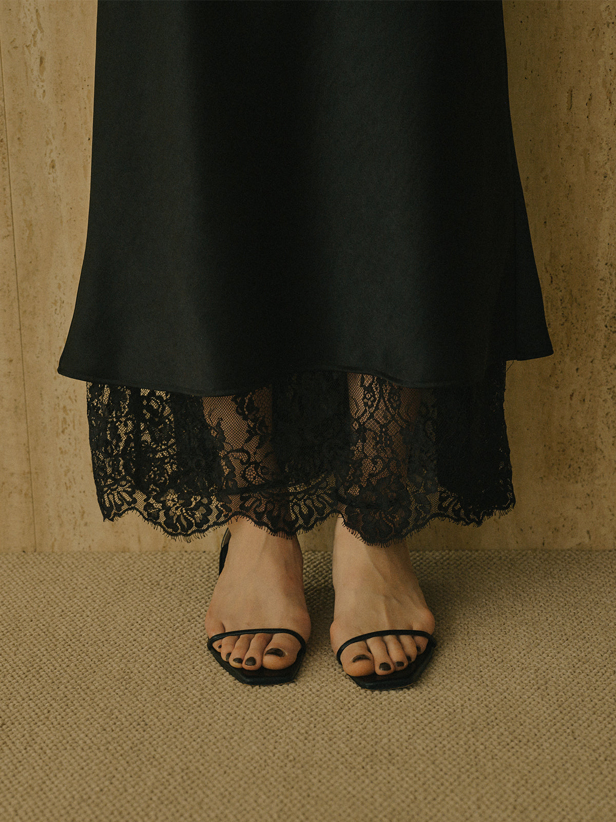 レースレイヤードサテンナロースカート