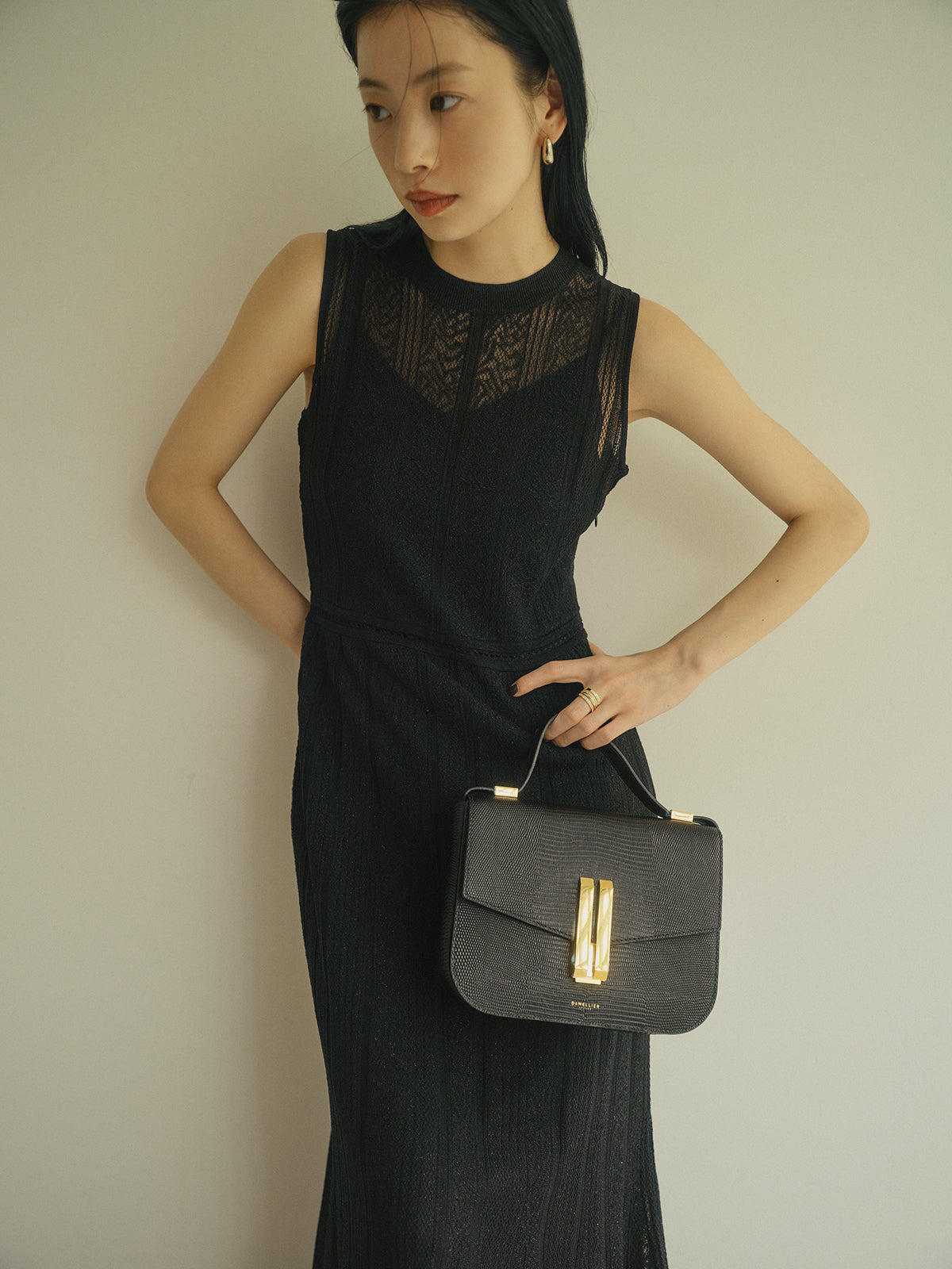 レーシーニットワンピース