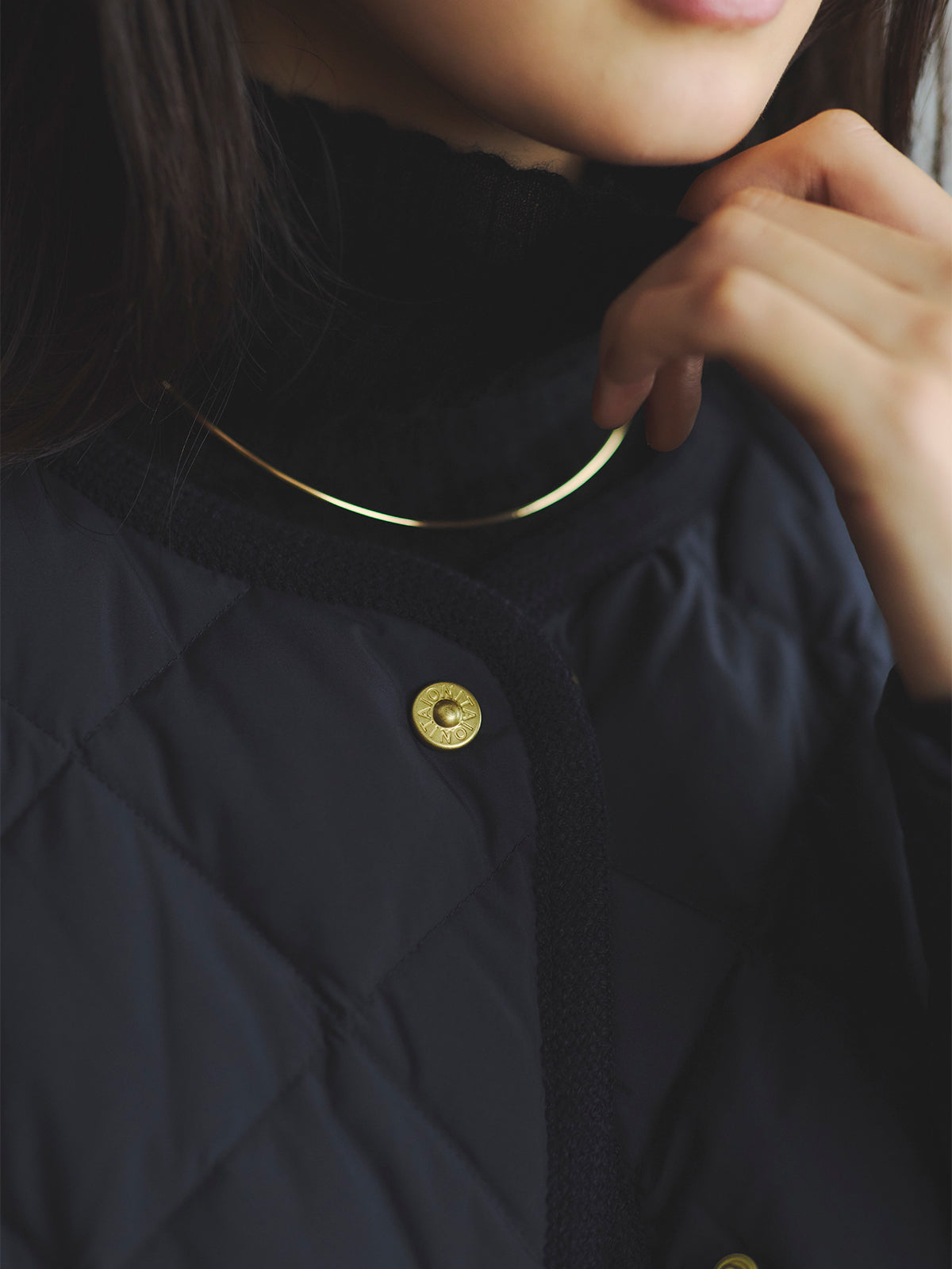 【TAION×anuans】ノーカラーキルティングショートダウン