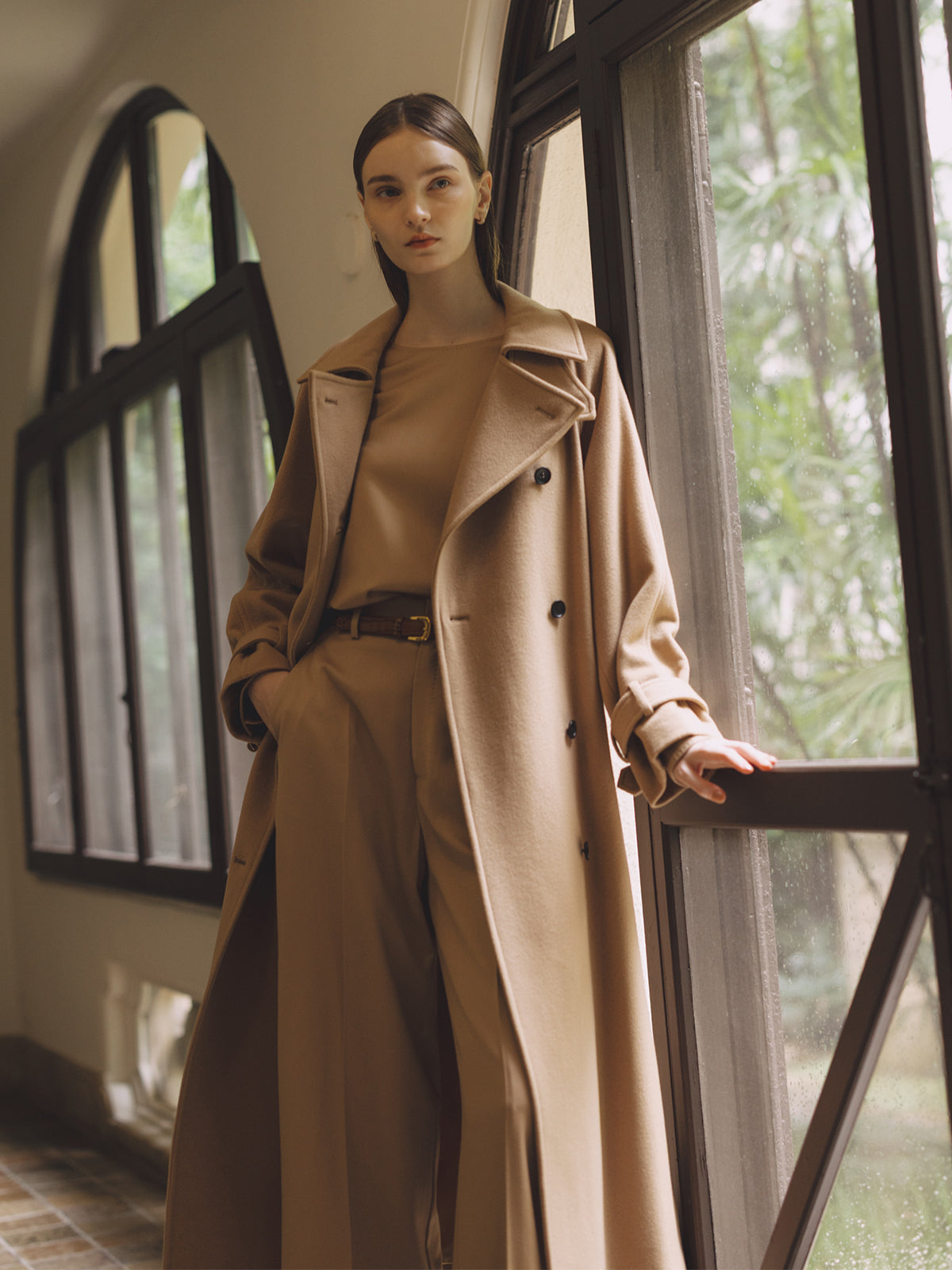 ウールトレンチコート