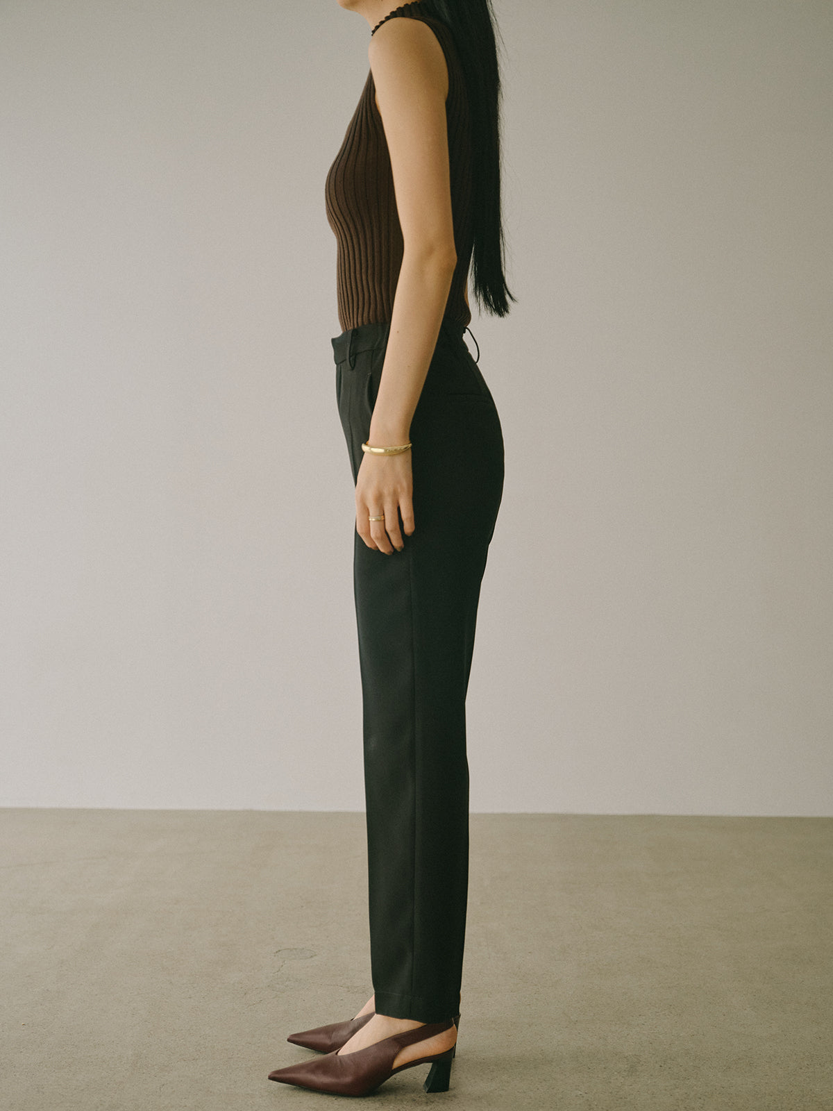 ハードツイルテーパードパンツ