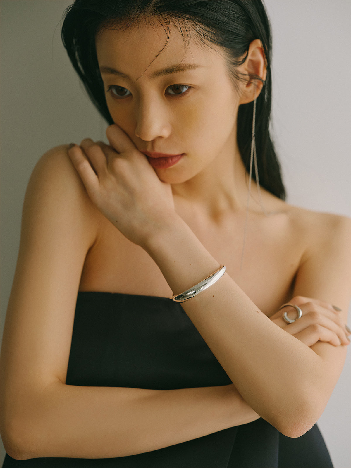 メタルニュアンスバングル