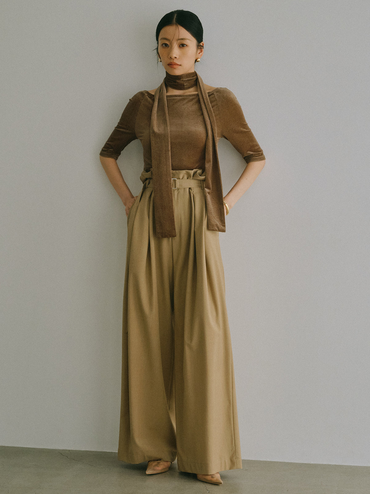 フリルタックワイドパンツ