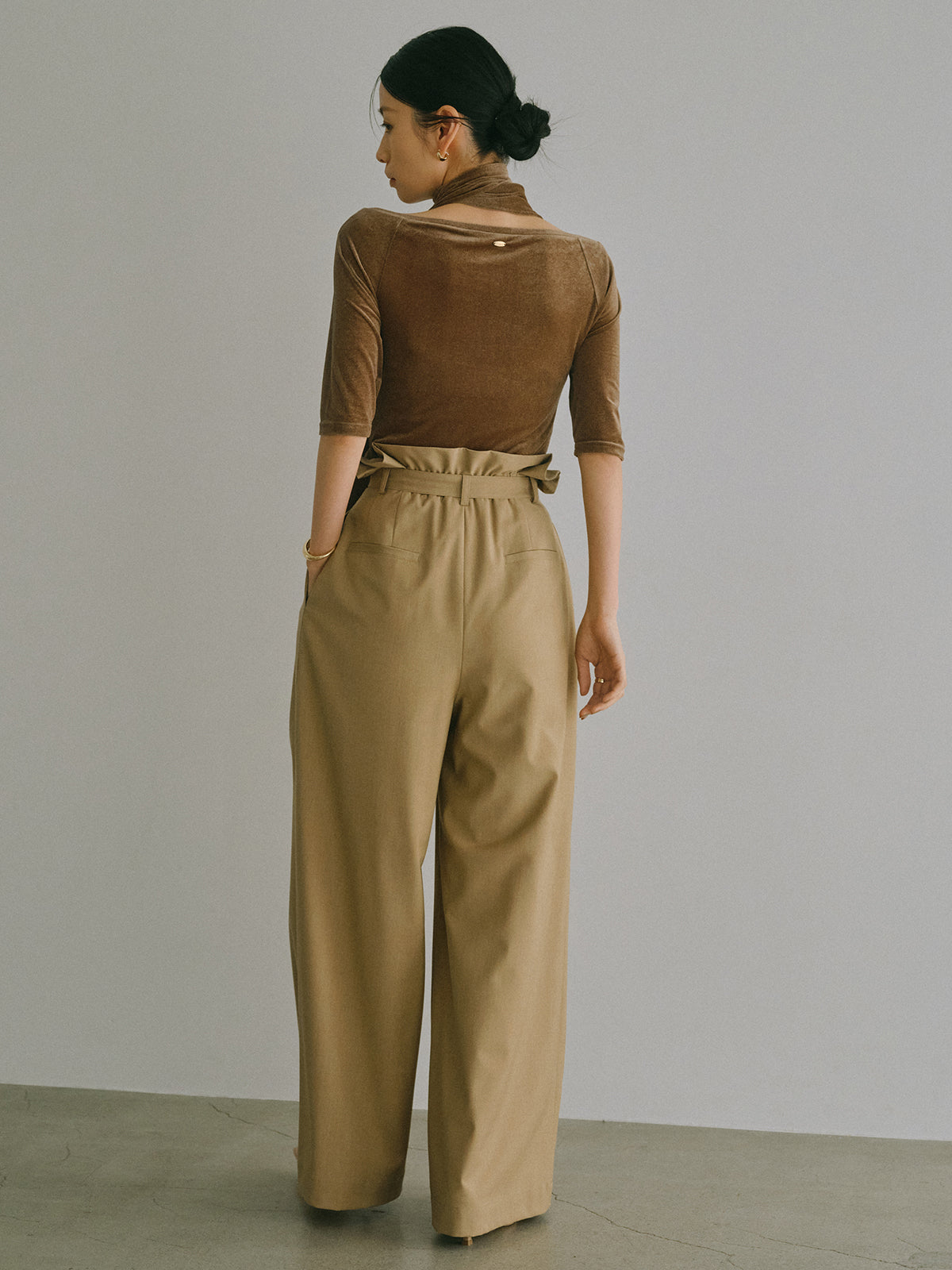 フリルタックワイドパンツ