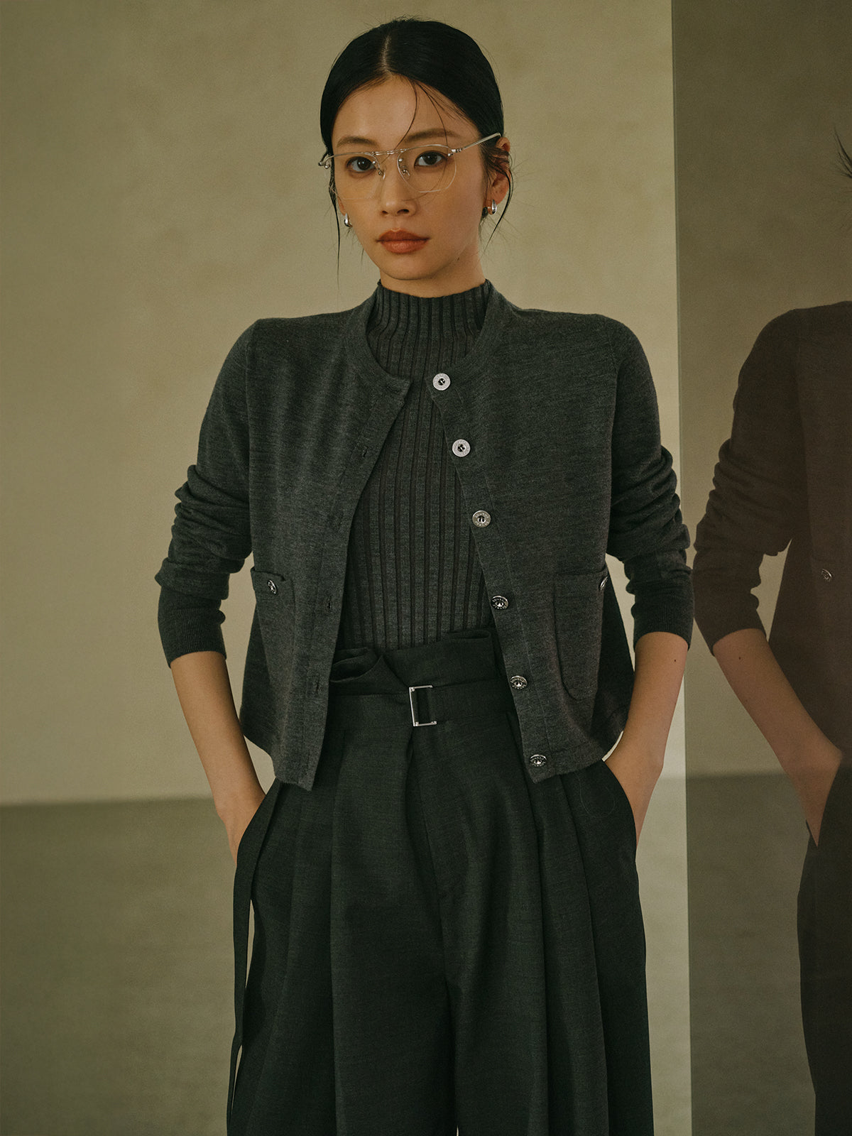 フリルタックワイドパンツ