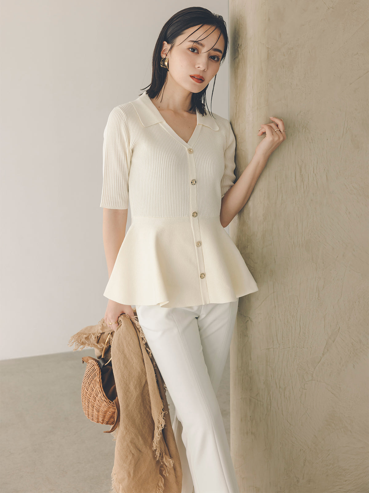 ストレッチスリットフレアパンツ