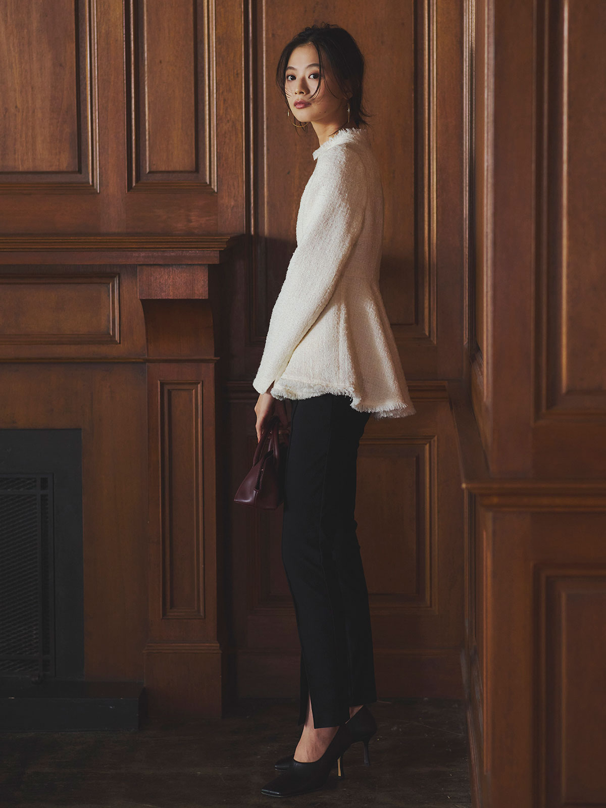 ツイードペプラムブラウス