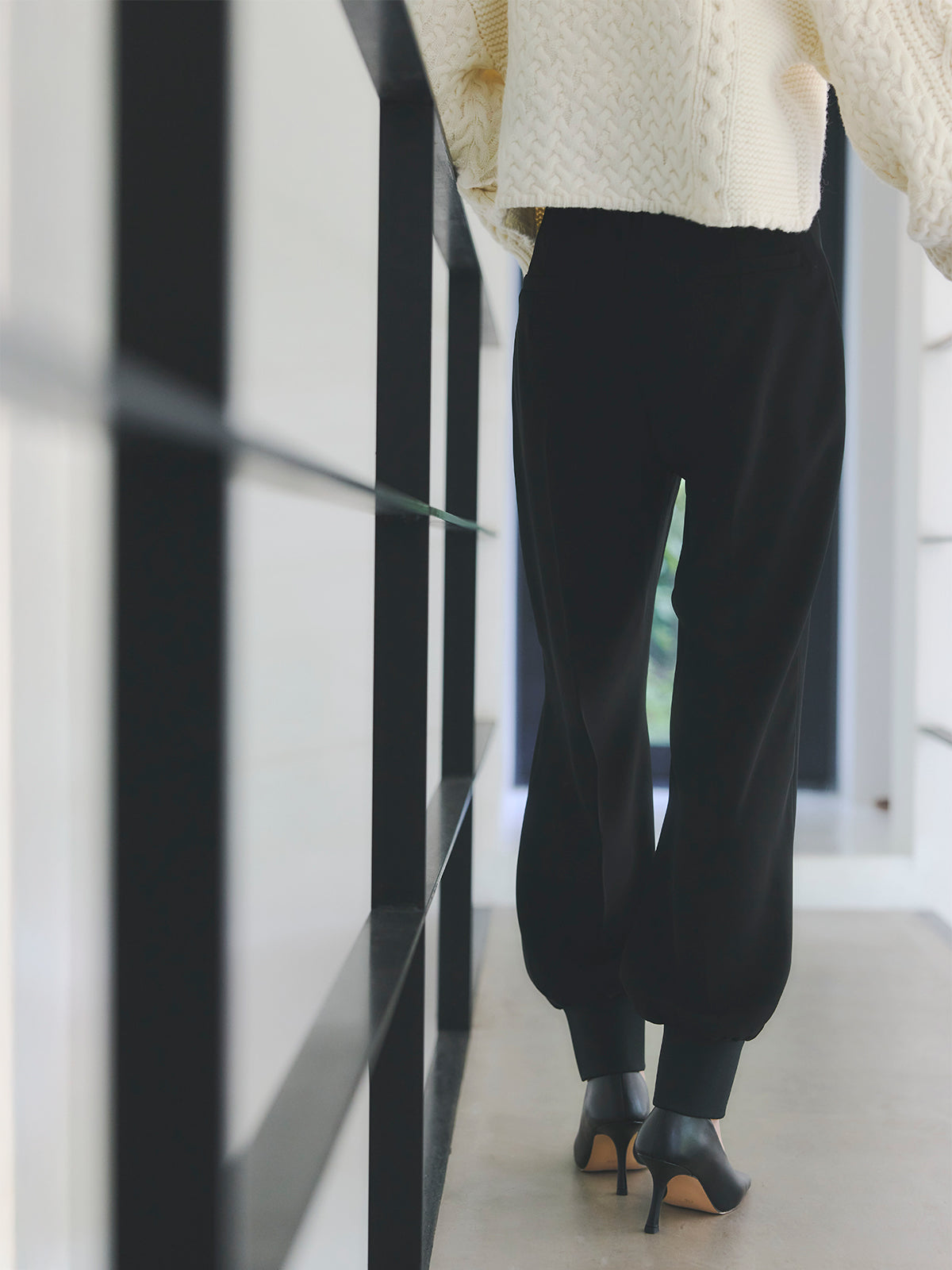 ピンタックジョガーパンツ