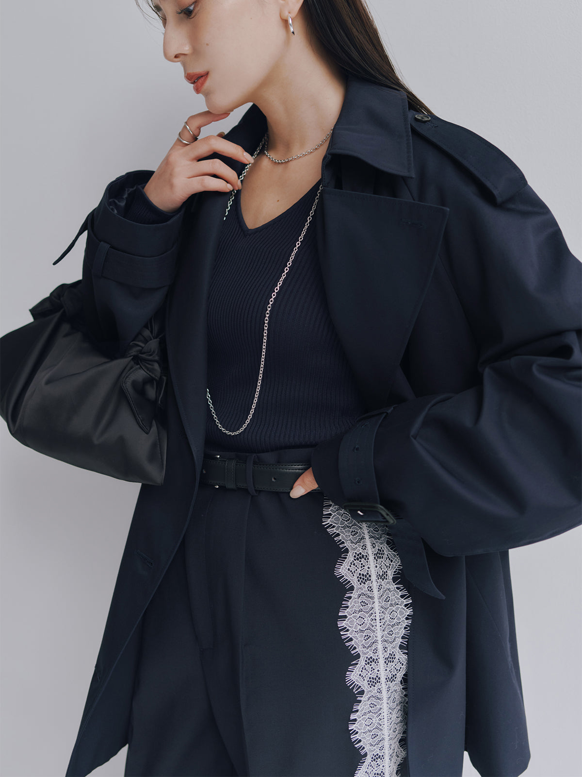 ハーフオーバートレンチコート