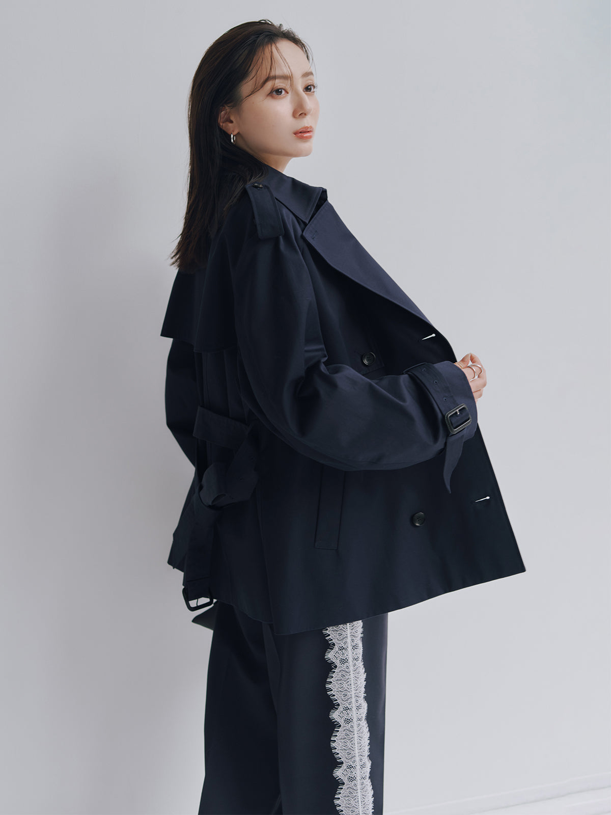 レーストリムタックパンツ