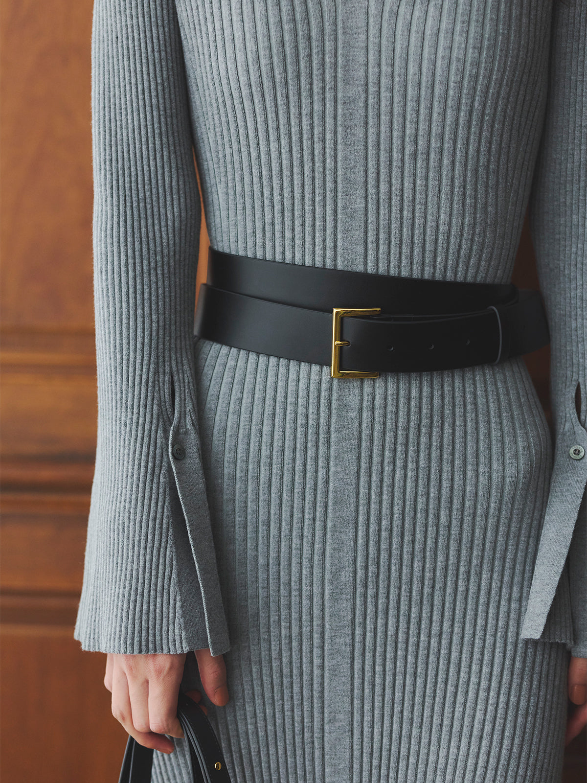 ※ベルトは別売です