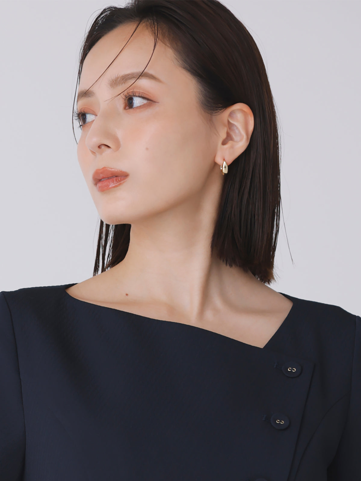 スクエアフープピアス