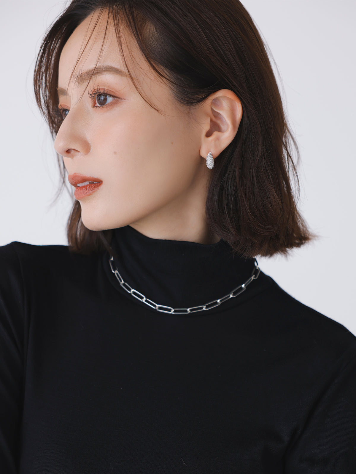 ストーンミニフープピアス