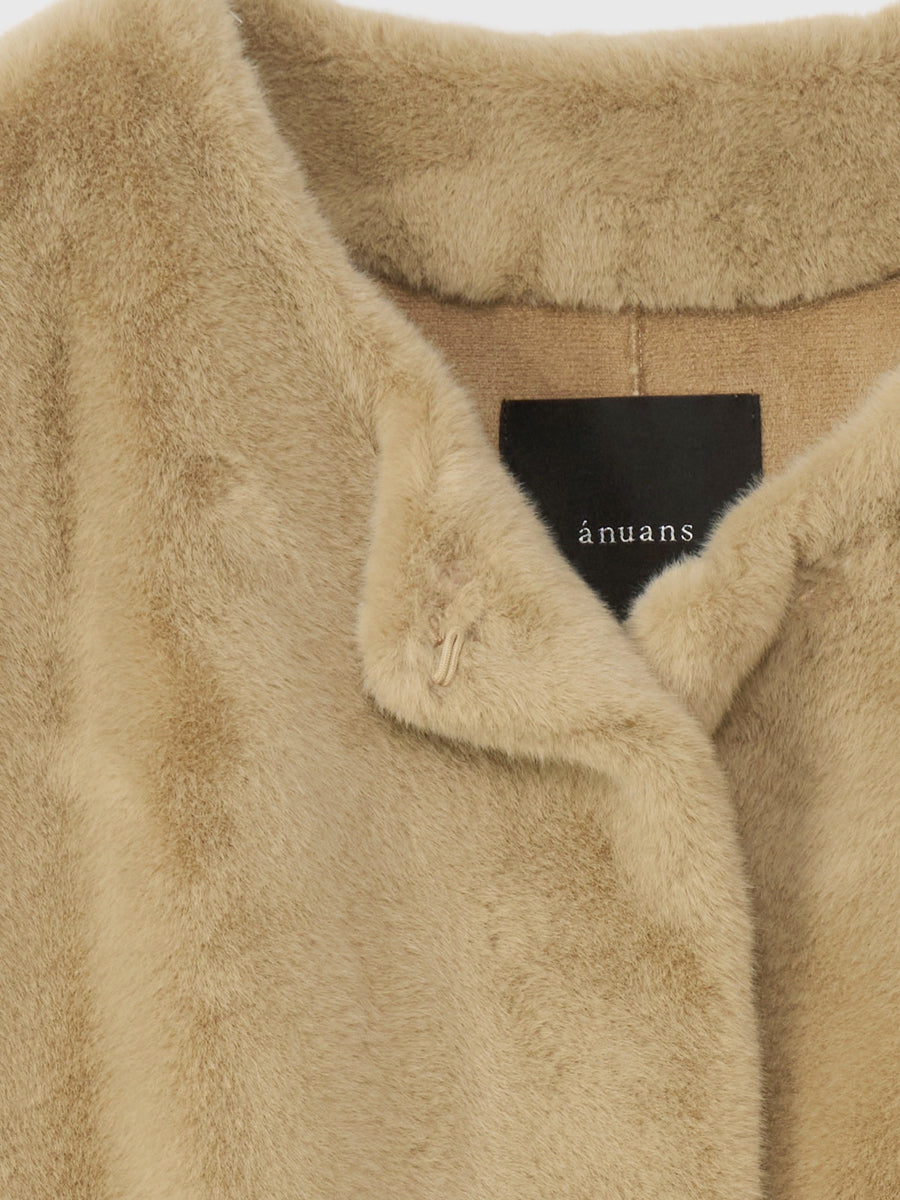 ECOPELノーカラーファーコート