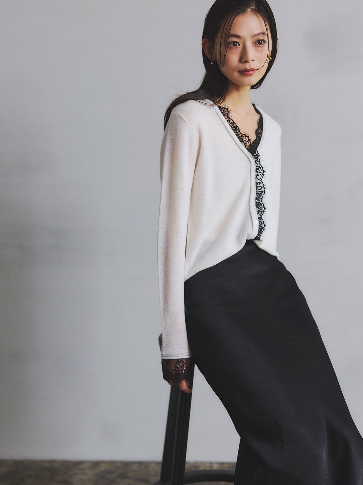 睫毛蕾絲修飾針織衫