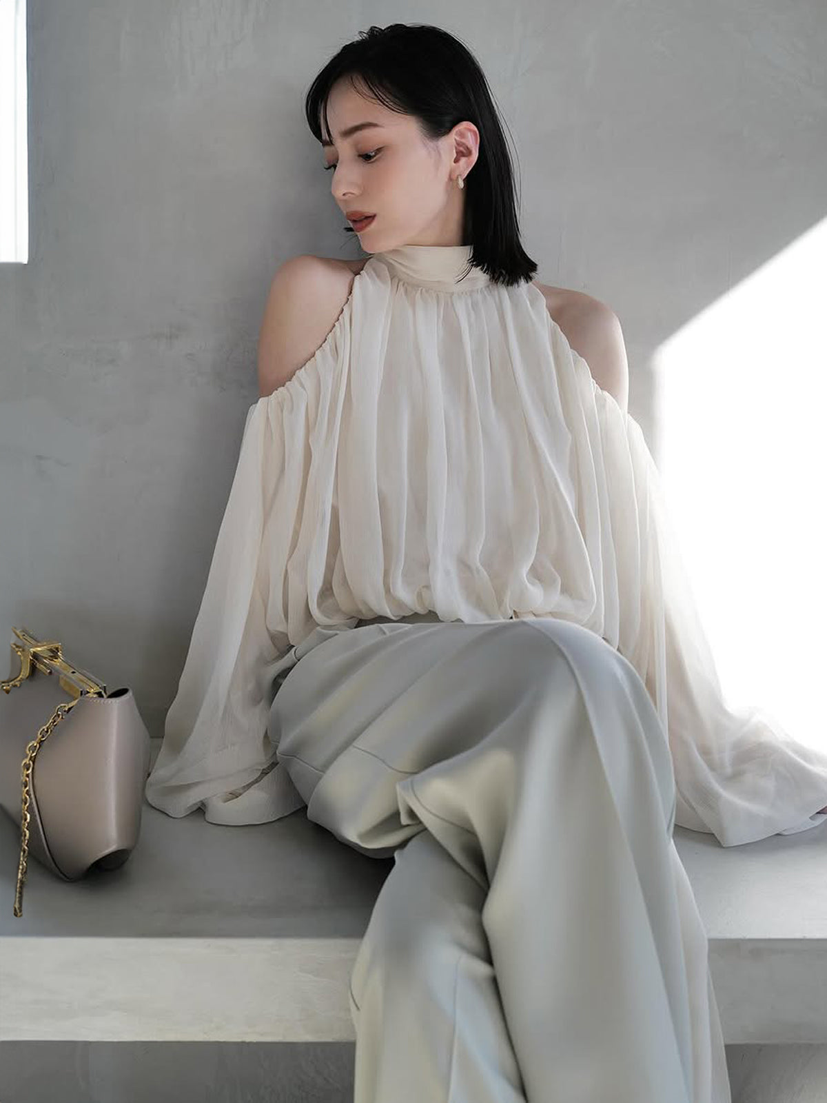 ツータックワイドパンツ