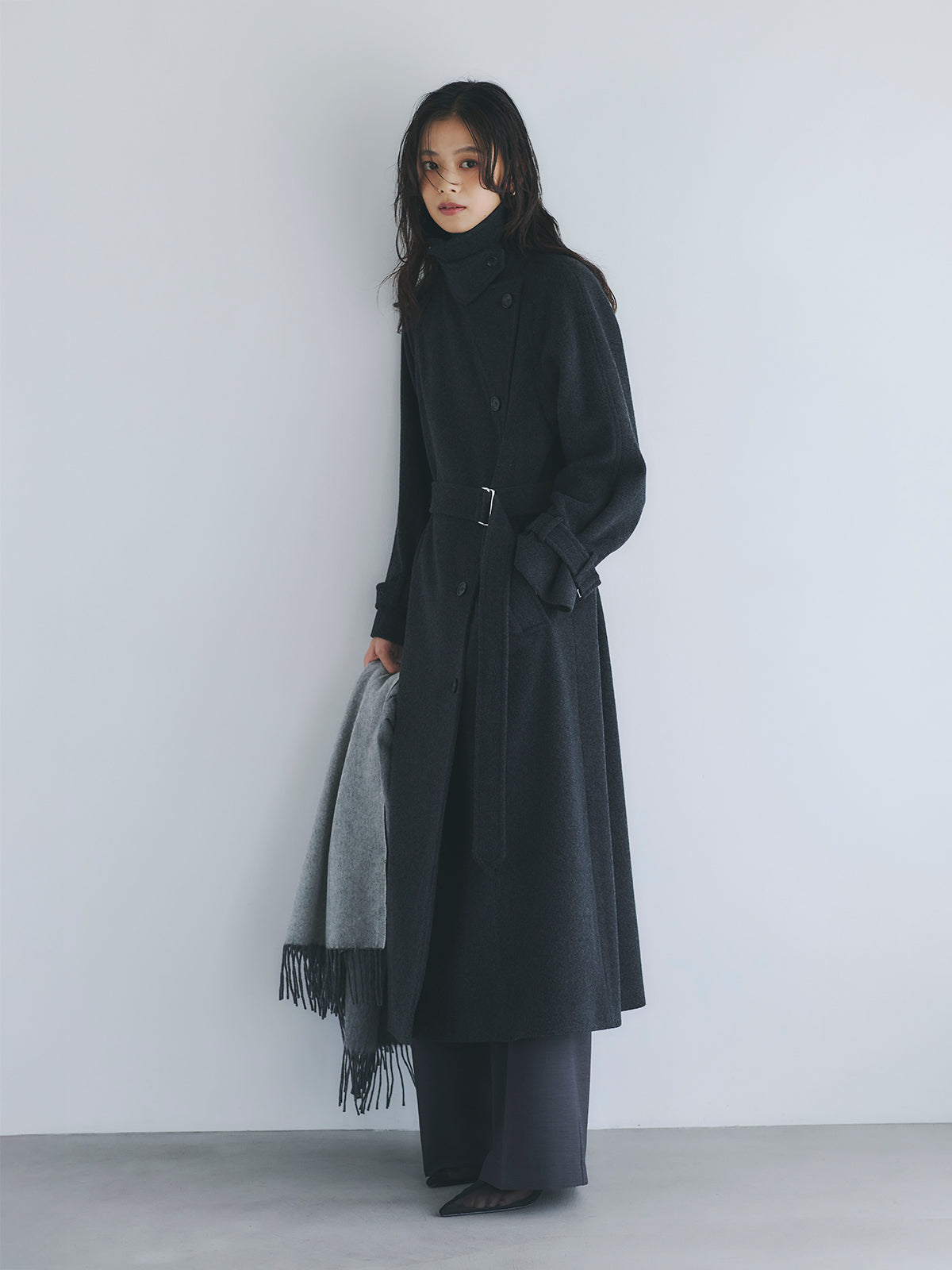 ウールトレンチコート