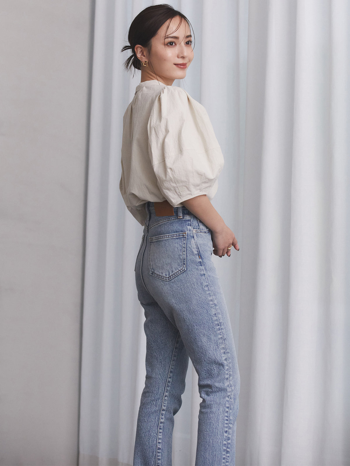 Slim straight denim