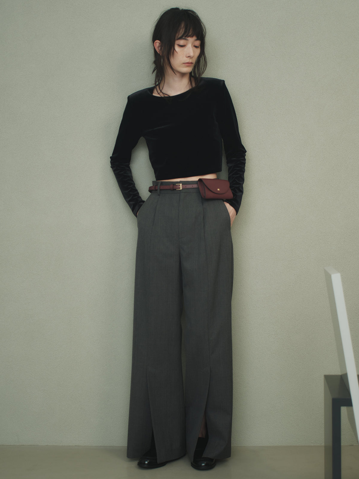 ベロアクロップドカットトップス