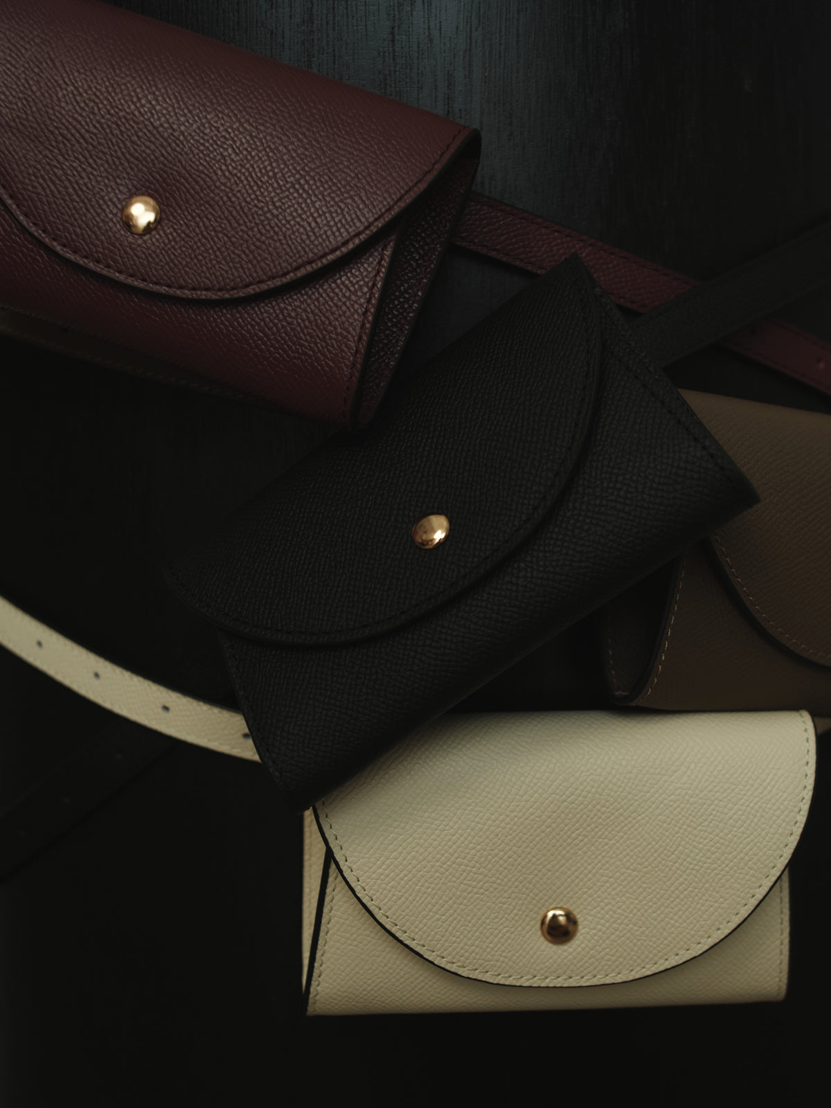 レザーベルトポーチ