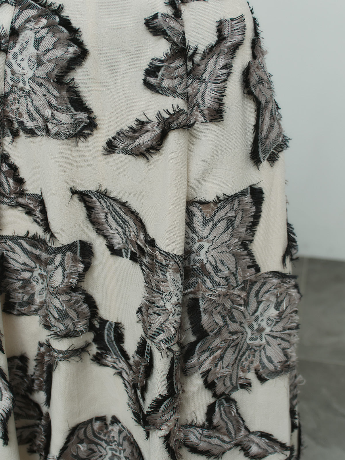 ボタニカルフラワーカットジャガードスカート