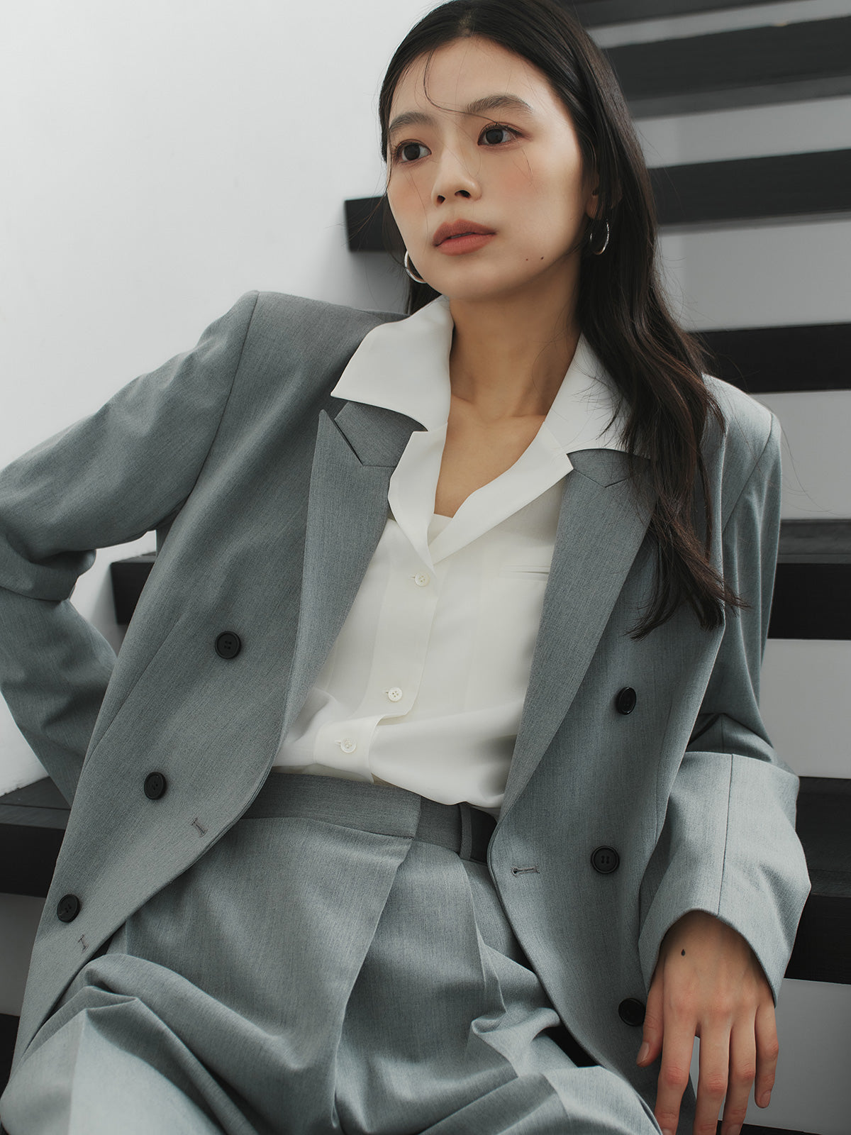 アシメデザインワイドパンツ