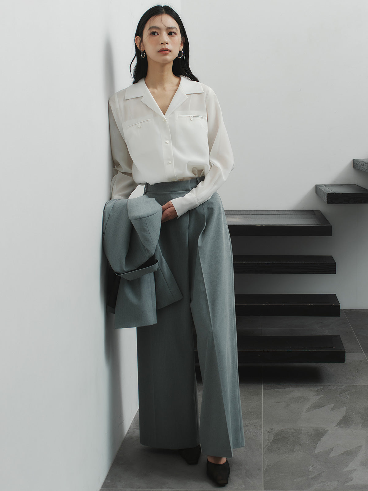 アシメデザインワイドパンツ