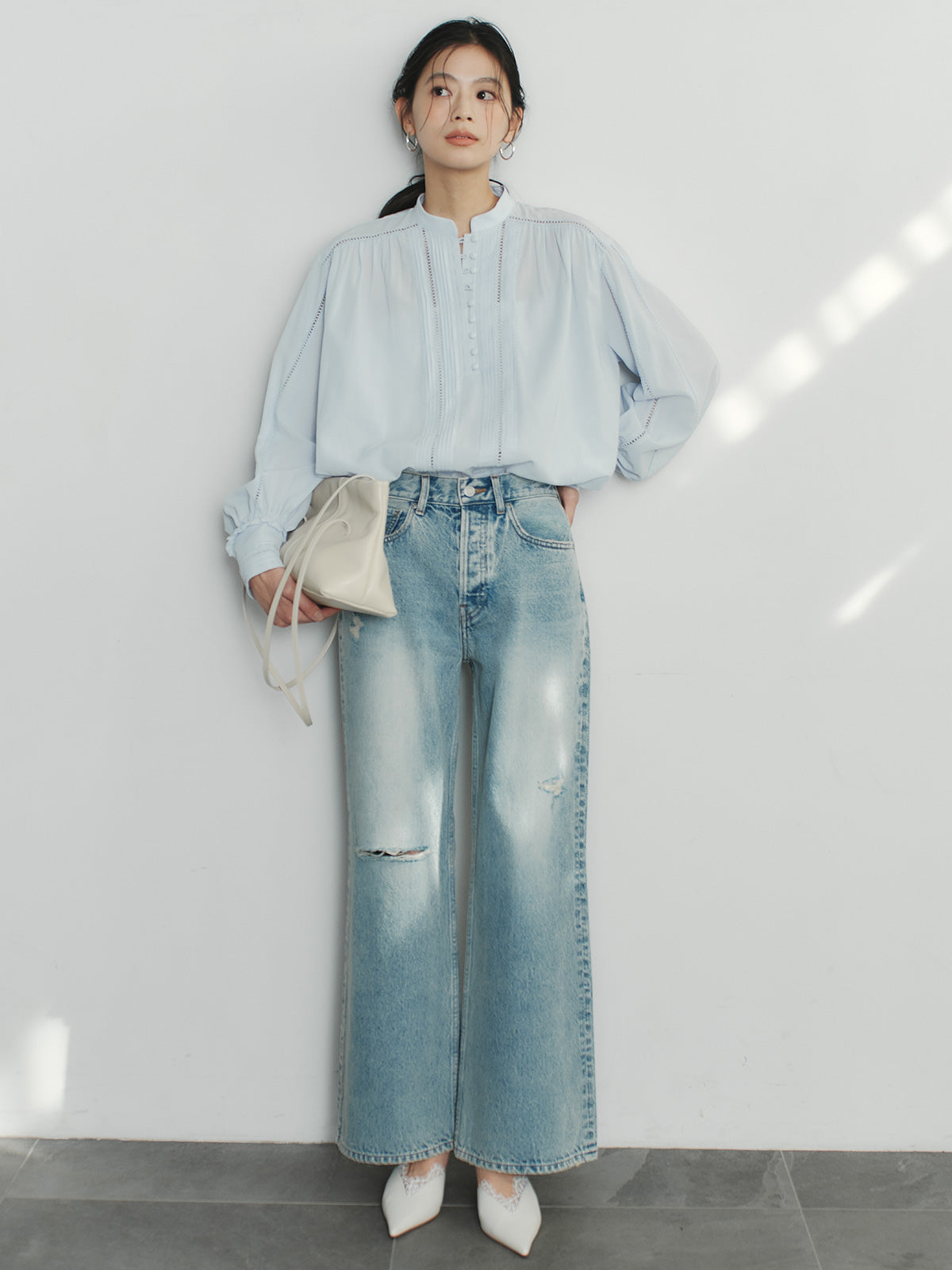 ピンタックギャザーボリュームブラウス