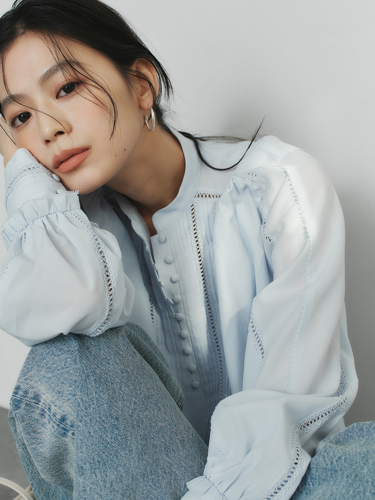 COLOR:SILVER