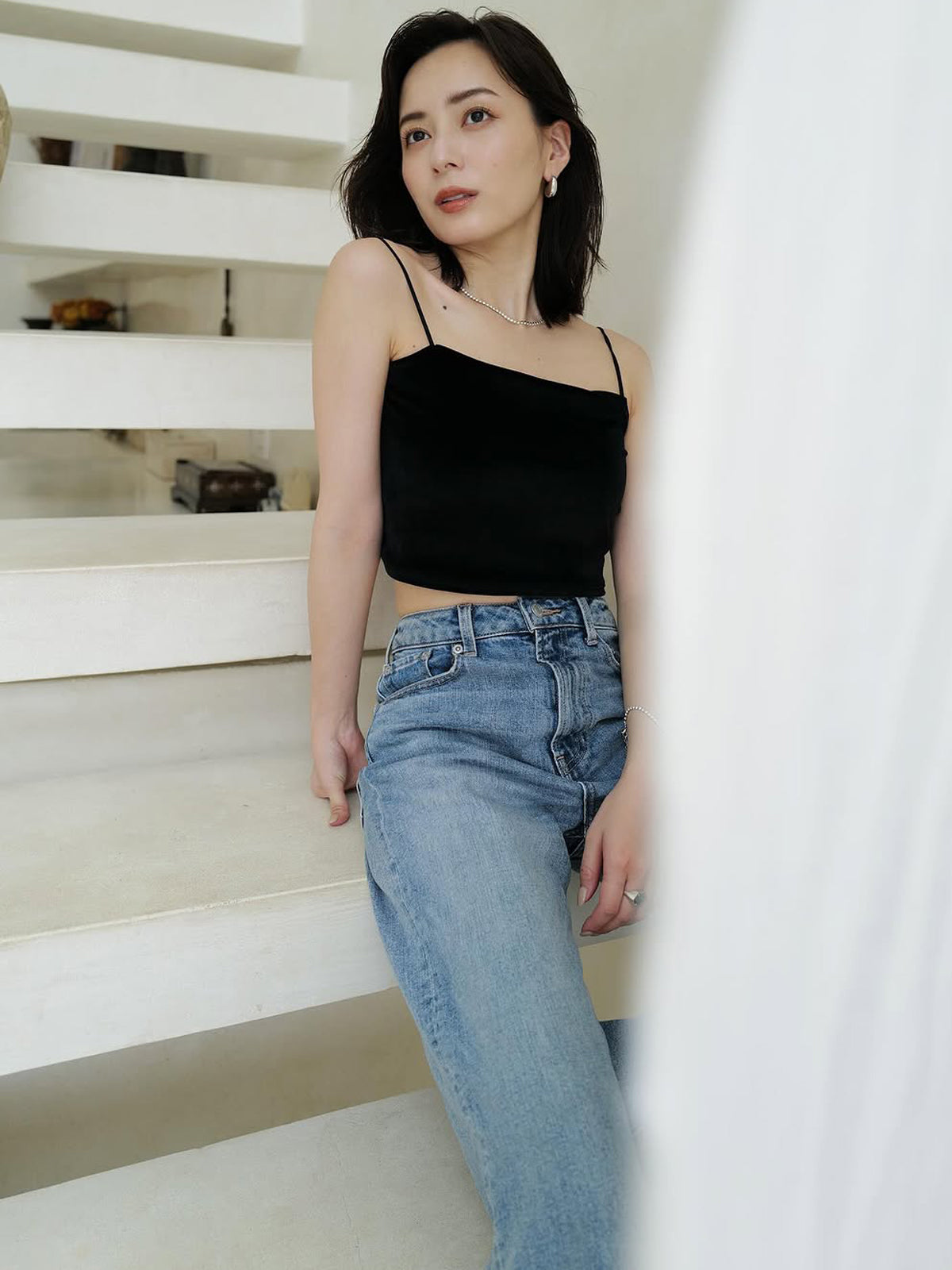 【OUR WACOAL×anuans】컵 인 벨벳 숏 캐미솔