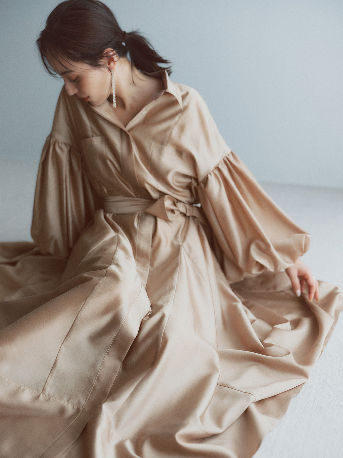 COLOR:BEIGE