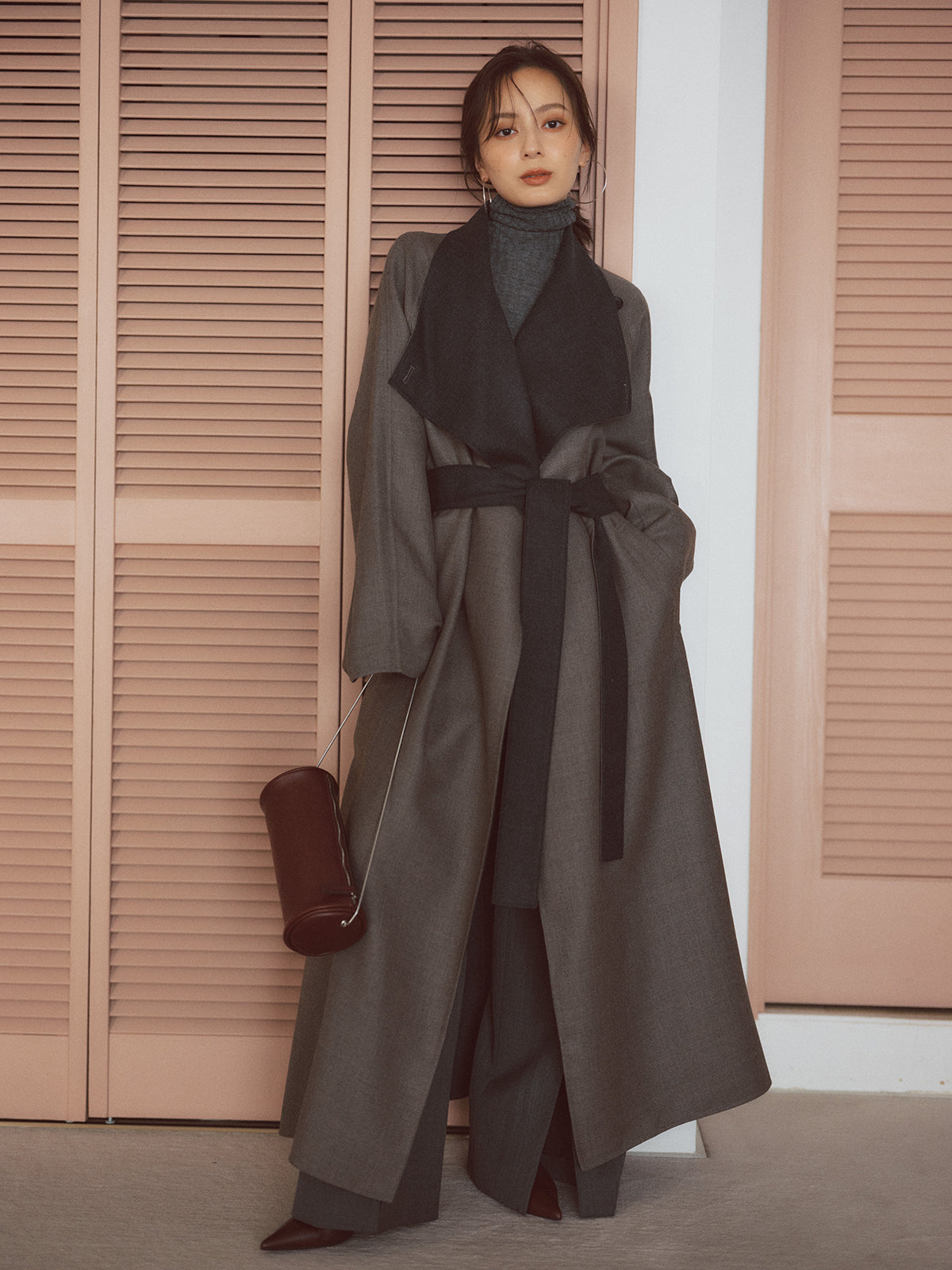 COLOR:BEIGE GREY